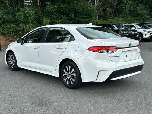 2022 Toyota Corolla Hybrid LE