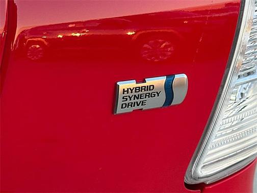 2017 Toyota Prius v Four