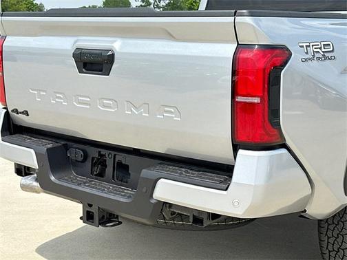 2025 Toyota Tacoma TRD Off-Road