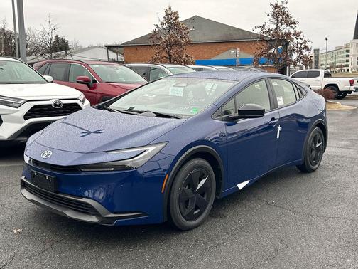 2026 Toyota Prius LE