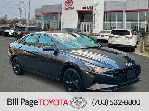 2021 Hyundai ELANTRA SEL