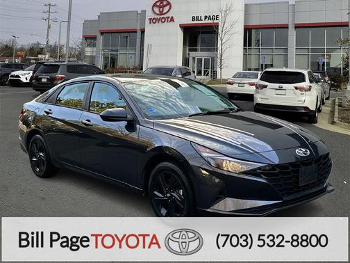 2021 Hyundai ELANTRA SEL