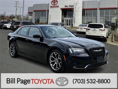 2018 Chrysler 300 Touring