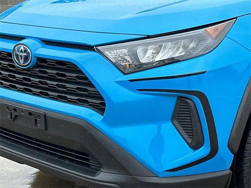 2021 Toyota RAV4 Hybrid LE