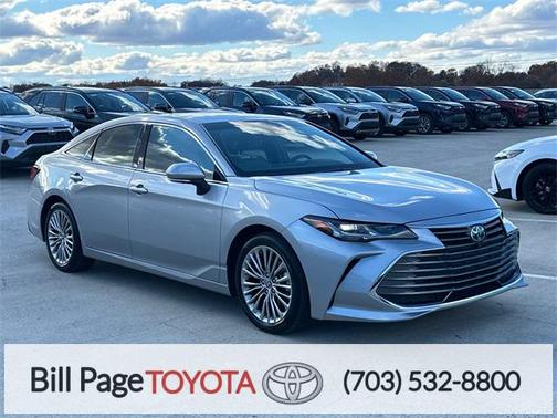 2022 Toyota Avalon Hybrid Limited