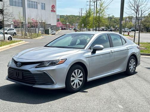 Celestial Silver Metallic 2024 Toyota Camry Hybrid LE