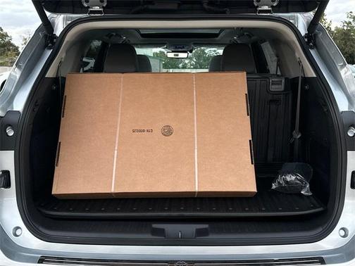2025 Toyota Highlander Platinum