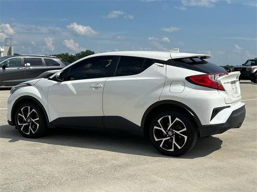 2020 Toyota C-HR XLE