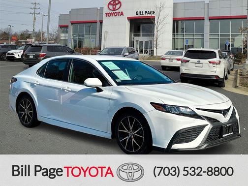 2023 Toyota Camry SE