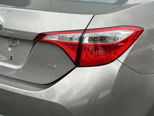 2014 Toyota Corolla LE Plus