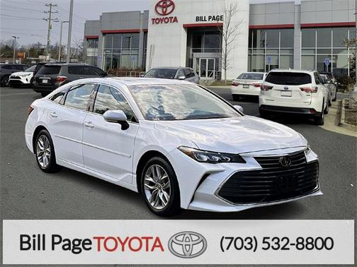 2022 Toyota Avalon XLE