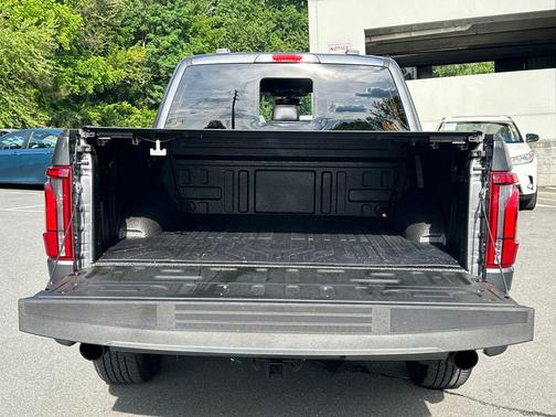 Carbonized Gray Metallic 2025 Ford F-150 Lariat