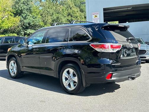 2016 Toyota Highlander Limited Platinum