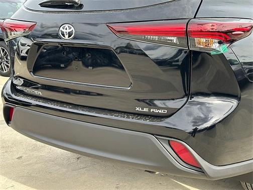 2026 Toyota Highlander XLE
