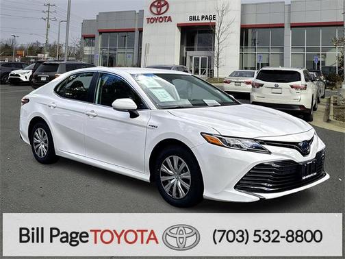2019 Toyota Camry Hybrid LE