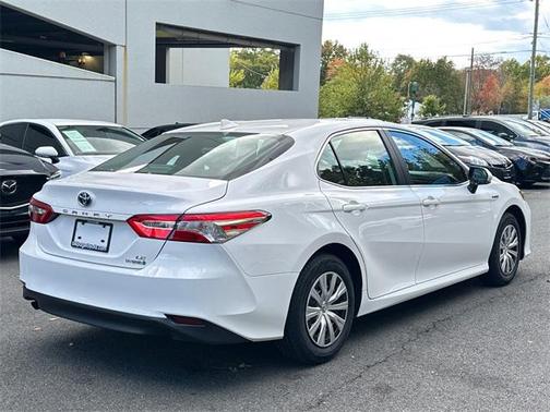 2019 Toyota Camry Hybrid LE