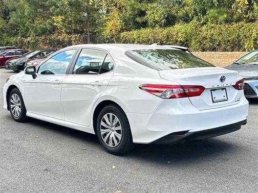 2019 Toyota Camry Hybrid LE