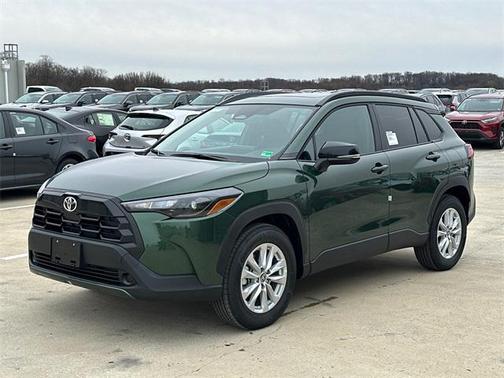 2026 Toyota Corolla Cross LE
