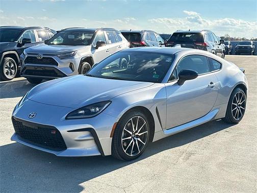 2024 Toyota GR86 Base