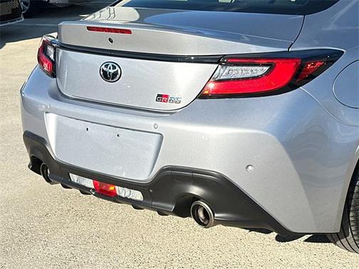 2024 Toyota GR86 Base