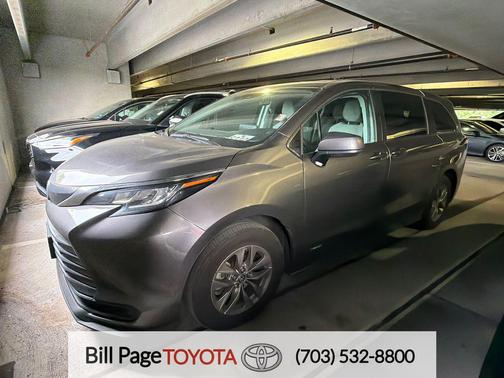 Predawn Gray Mica 2021 Toyota Sienna LE