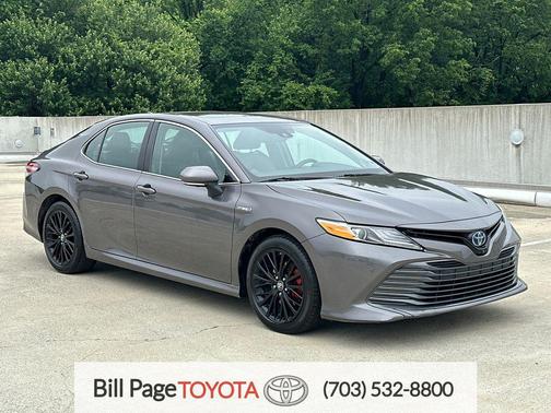 Predawn Gray Mica 2019 Toyota Camry Hybrid XLE