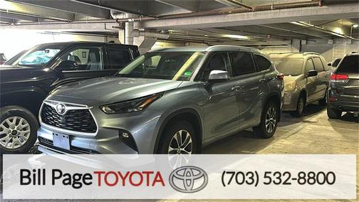 2022 Toyota Highlander XLE