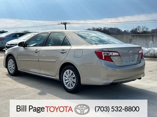 2014 Toyota Camry LE