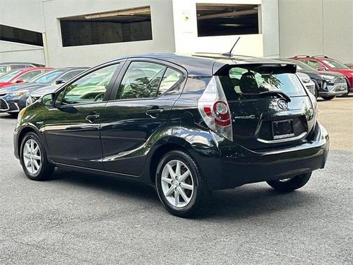 2014 Toyota Prius c Three