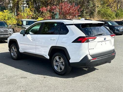 2024 Toyota RAV4 Hybrid LE