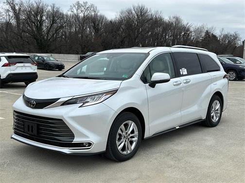 2026 Toyota Sienna Limited