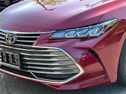 2022 Toyota Avalon XLE