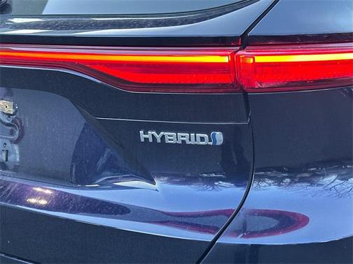 2021 Toyota Venza LE