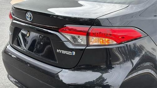 2022 Toyota Corolla Hybrid LE