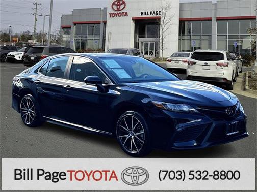 2024 Toyota Camry SE