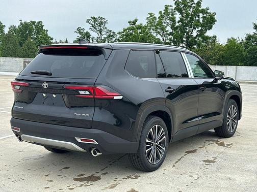 Midnight Black 2026 Toyota Grand Highlander Hybrid Platinum MAX