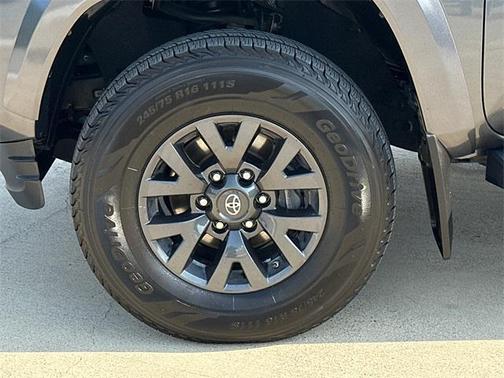 2020 Toyota Tacoma SR5