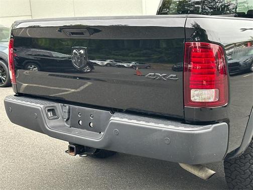 2019 RAM 1500 Classic Warlock Quad Cab 4x4 6'4' Box