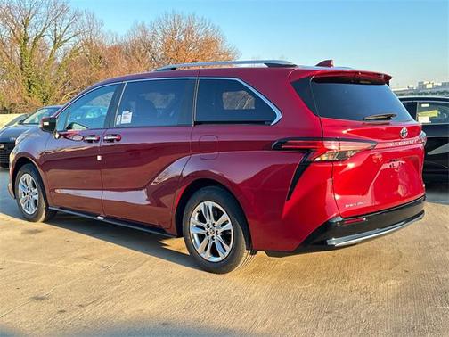2026 Toyota Sienna Limited