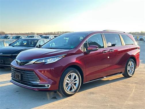 2026 Toyota Sienna Limited
