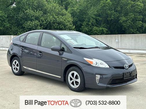 Winter Gray Metallic 2013 Toyota Prius Three