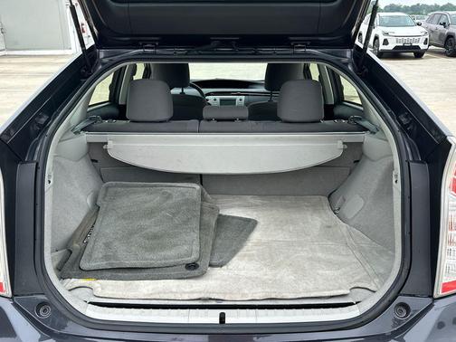 Winter Gray Metallic 2013 Toyota Prius Three