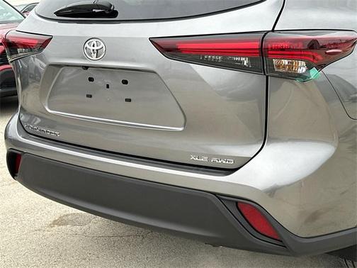 2026 Toyota Highlander XLE