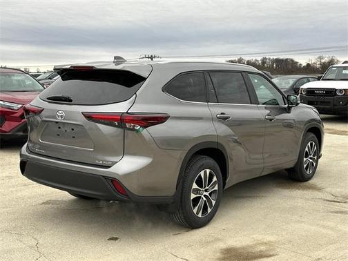 2026 Toyota Highlander XLE