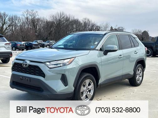 2022 Toyota RAV4 XLE