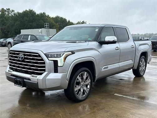 2024 Toyota Tundra Hybrid Capstone