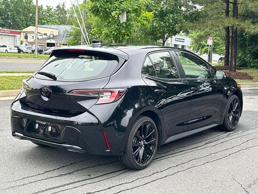 Midnight Black Metallic 2020 Toyota Corolla SE