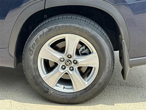 2021 Toyota Highlander Hybrid LE