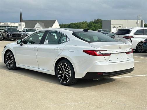 2025 Toyota Camry XLE