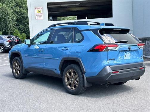 2023 Toyota RAV4 Hybrid Woodland Edition